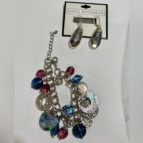 2 FOR $20 ITEM
116.  ABALONE & MULTI-COLORED BEADED CHARM BRACELET WITH EXTENDER - Picture 9 of 9